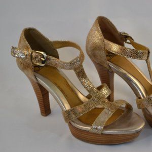 Sofft Gold Metallic Strappy Heels sz.6.5